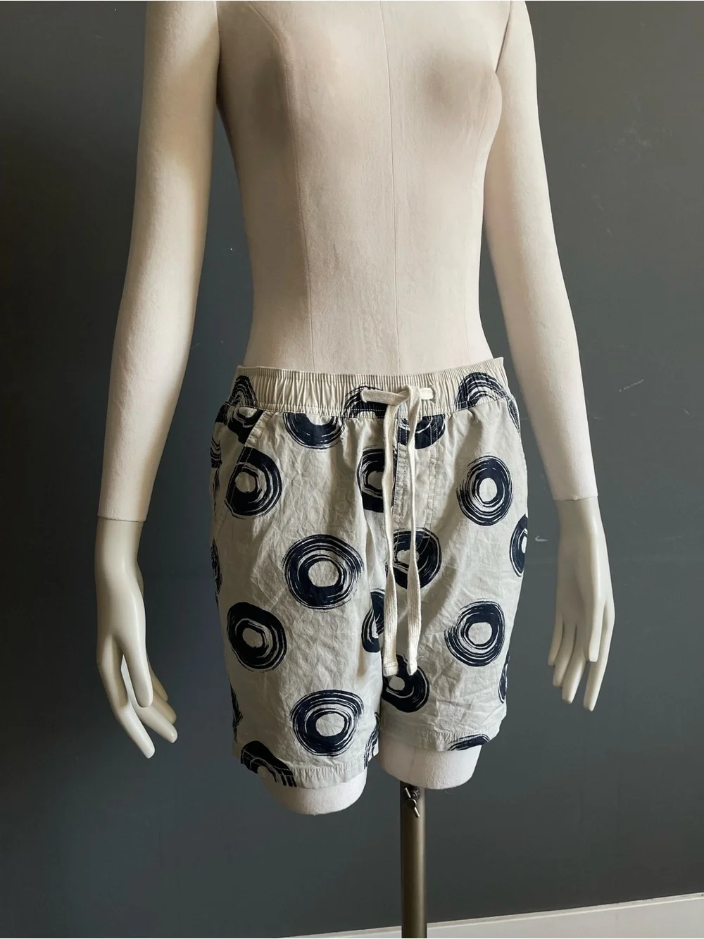 Banks Journal Studio Men’s Navy Circle Print Coastal Swim Trunks Shorts Size 30